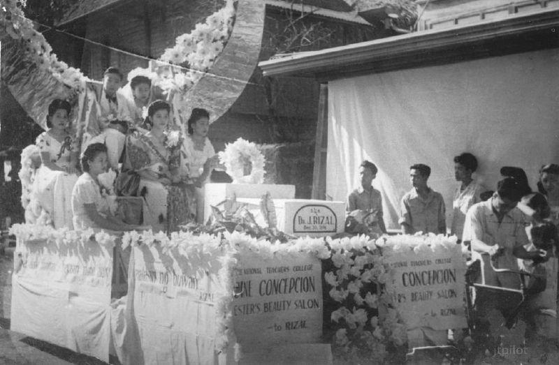 Stunning photos of Manila Pre-WWII from John Tewell