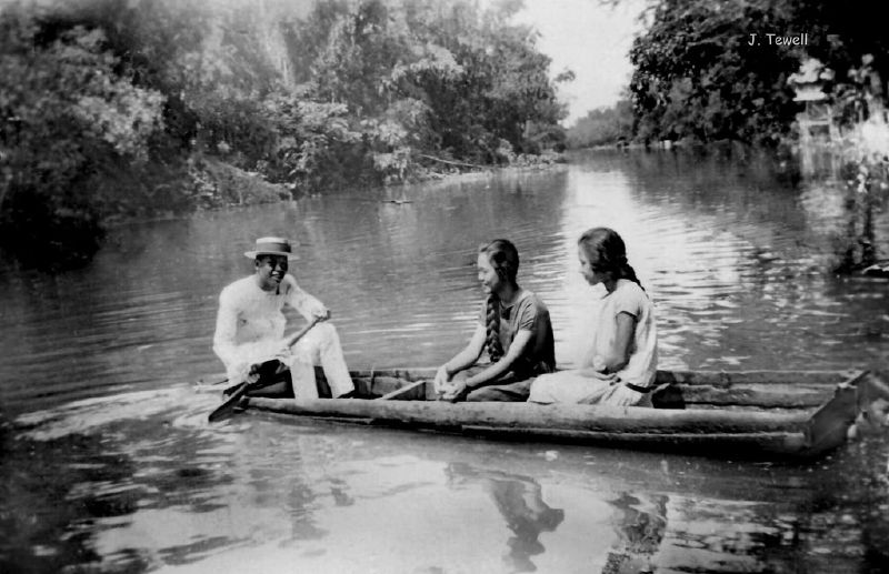 Stunning photos of Manila Pre-WWII from John Tewell